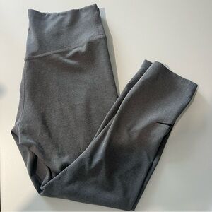NIKE DRI FIT CROPPED LEGGINGS